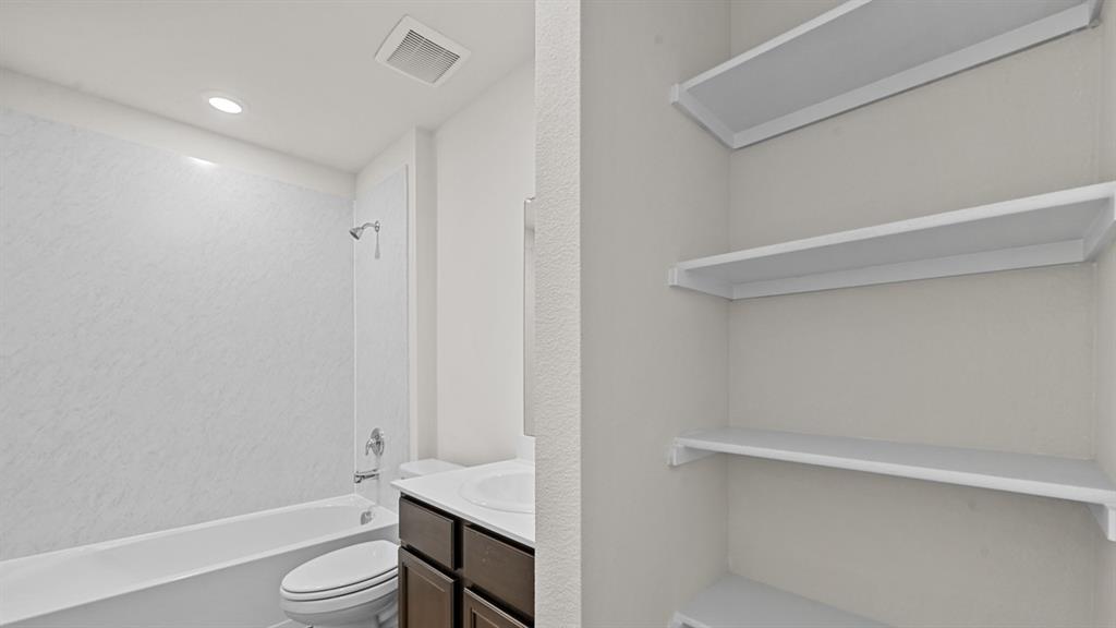 805 Brook Lane Property Photo 33