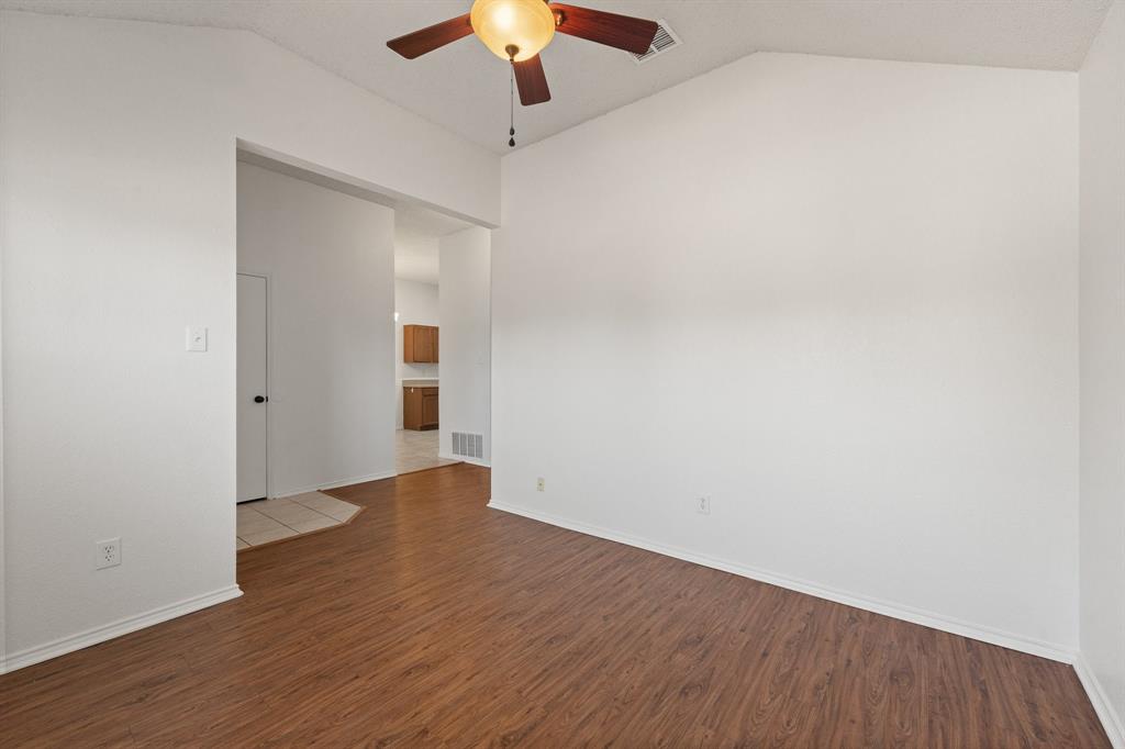 832 Beaver Creek Drive Property Photo 6