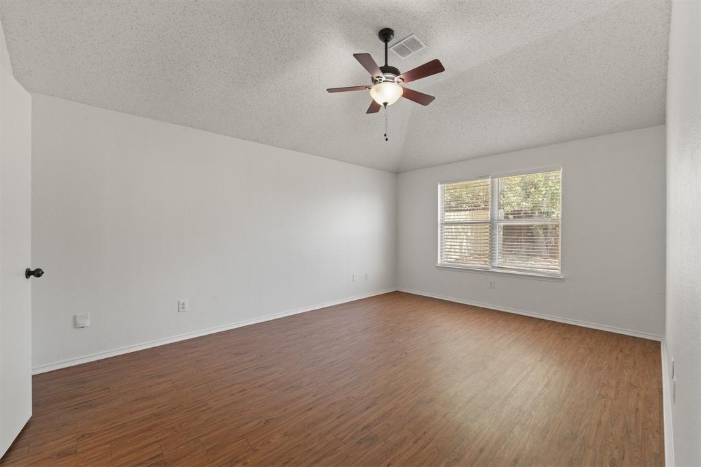832 Beaver Creek Drive Property Photo 16