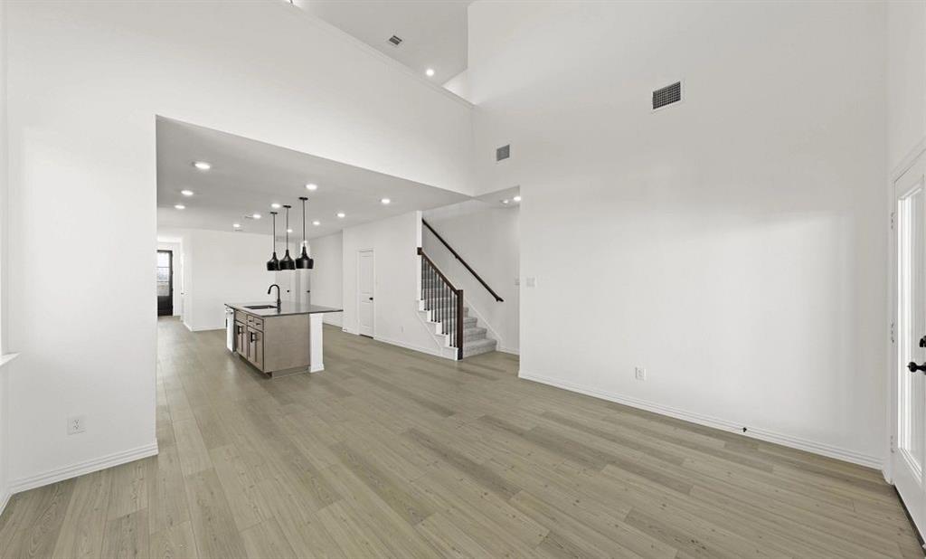 14217 Gallatin Street Property Photo 14