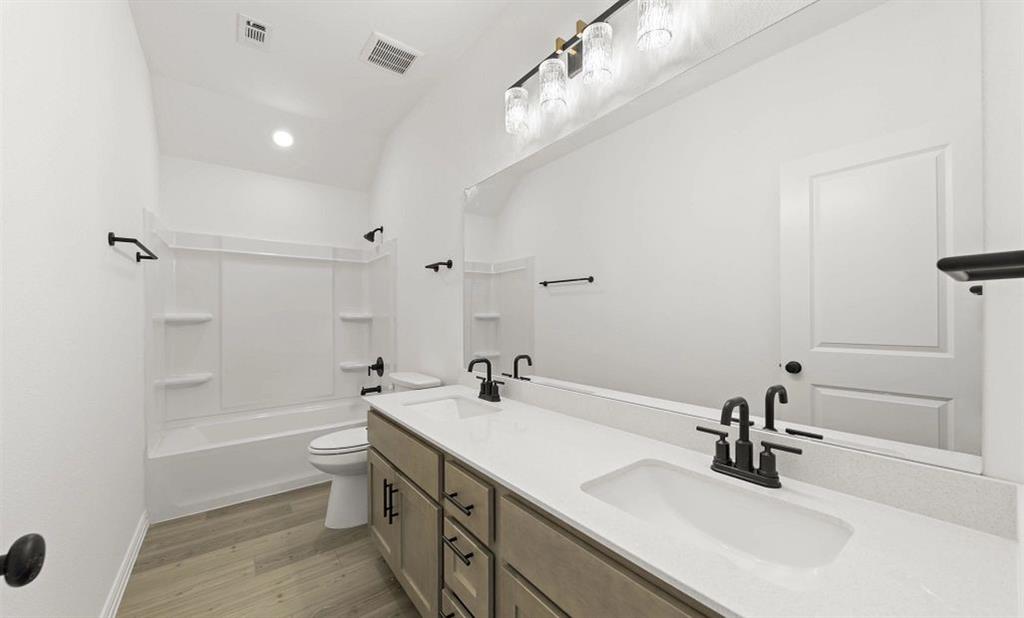 14217 Gallatin Street Property Photo 24