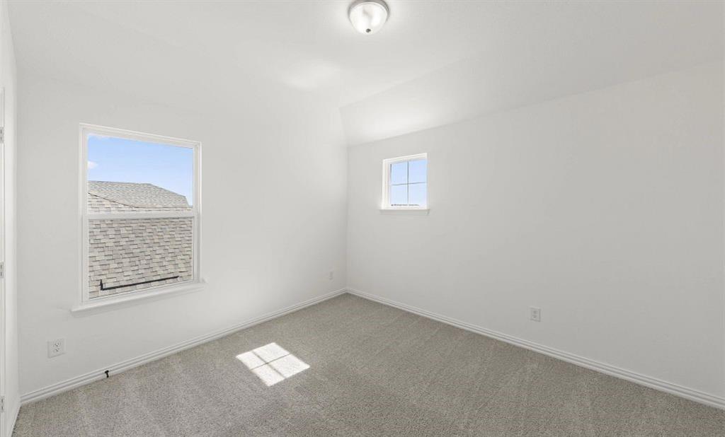 14217 Gallatin Street Property Photo 25