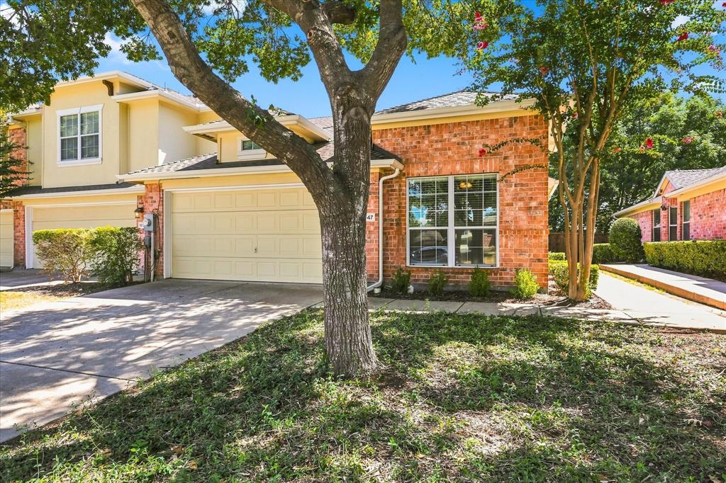 10347 Darkwood Drive Property Photo 1