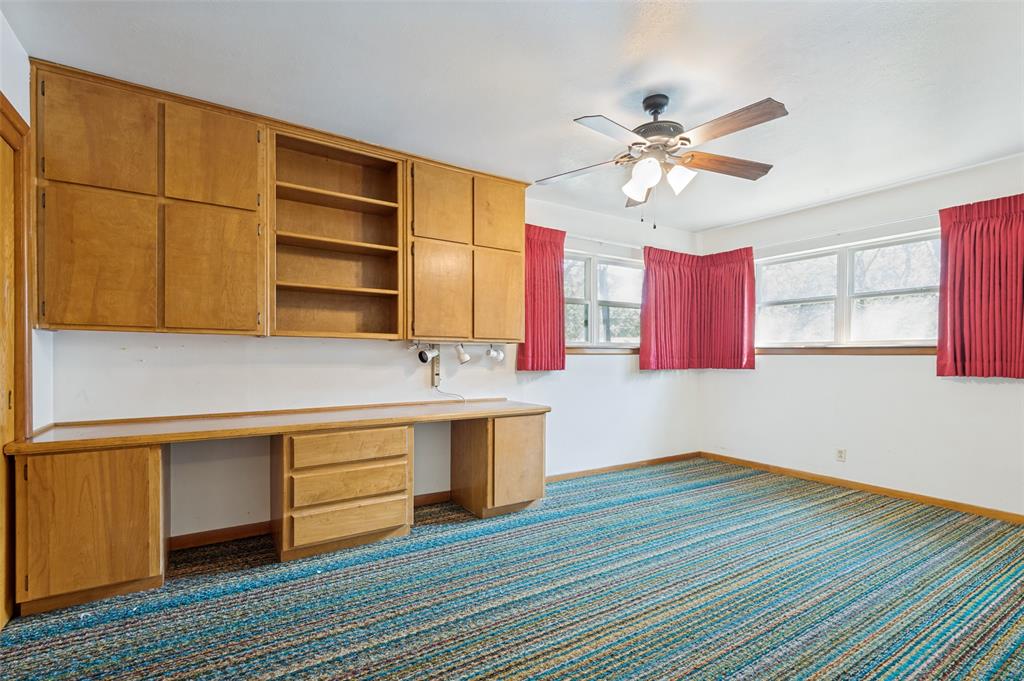 608 Woodcrest Drive Property Photo 12