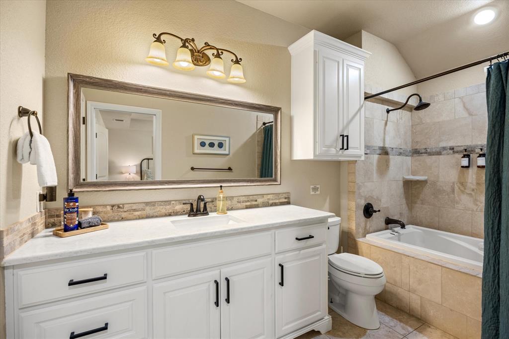 4100 Apache Trail Court Property Photo 20