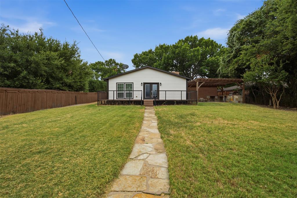 917 E Worth Street Property Photo 25