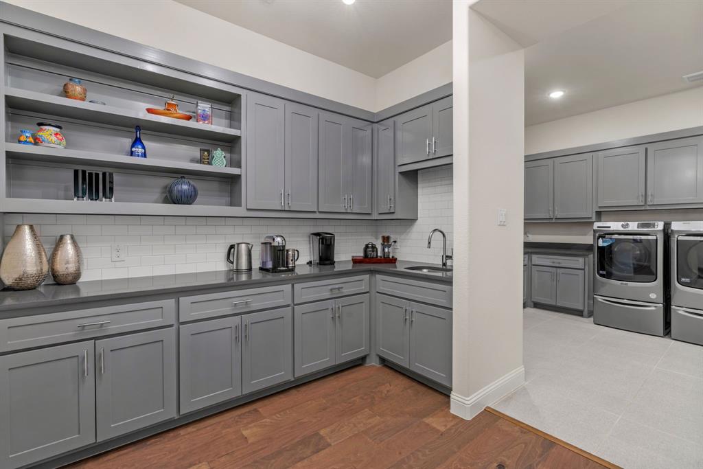 11508 Hickory Falls Drive Property Photo 8