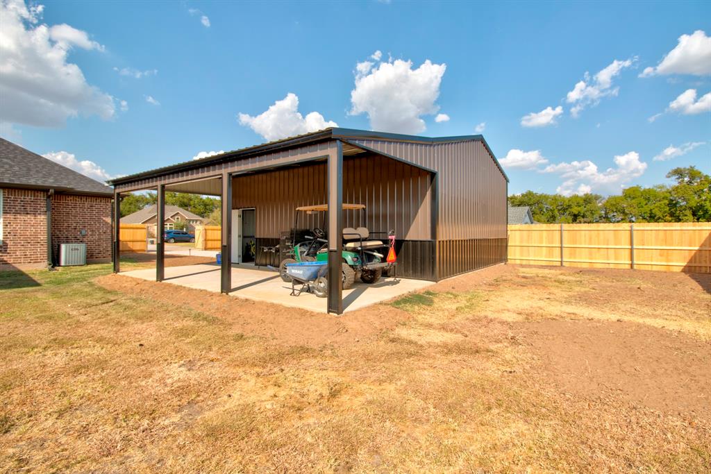 612 Fawn Trail Property Photo 8