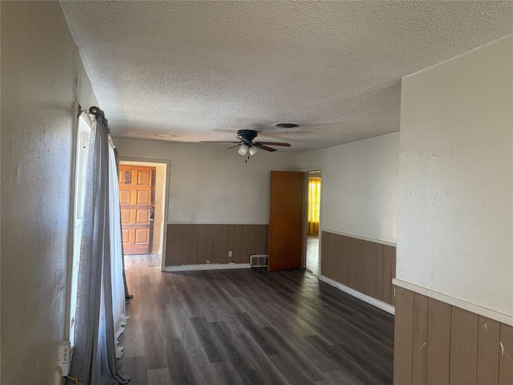 5500 Purington Avenue Property Photo 3