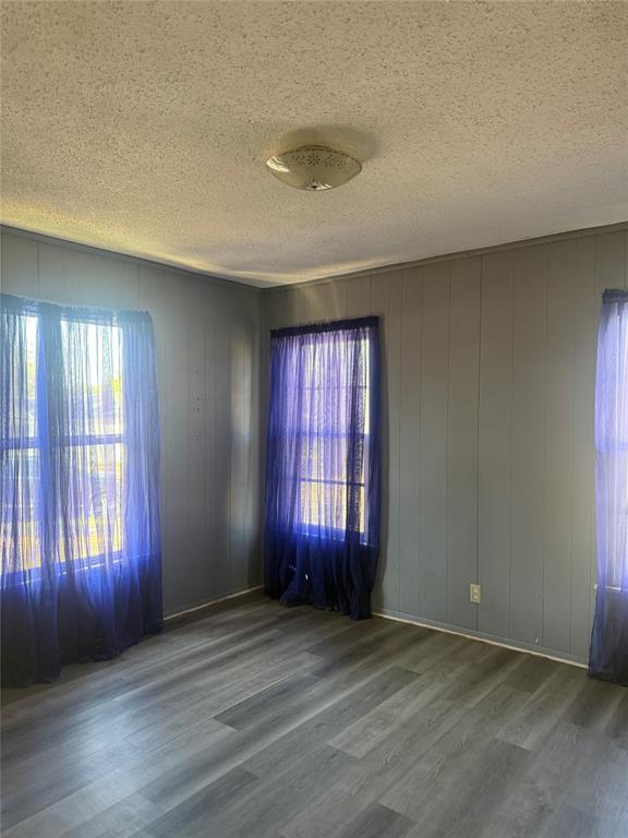 5500 Purington Avenue Property Photo 7
