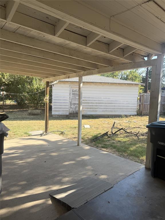 5500 Purington Avenue Property Photo 11