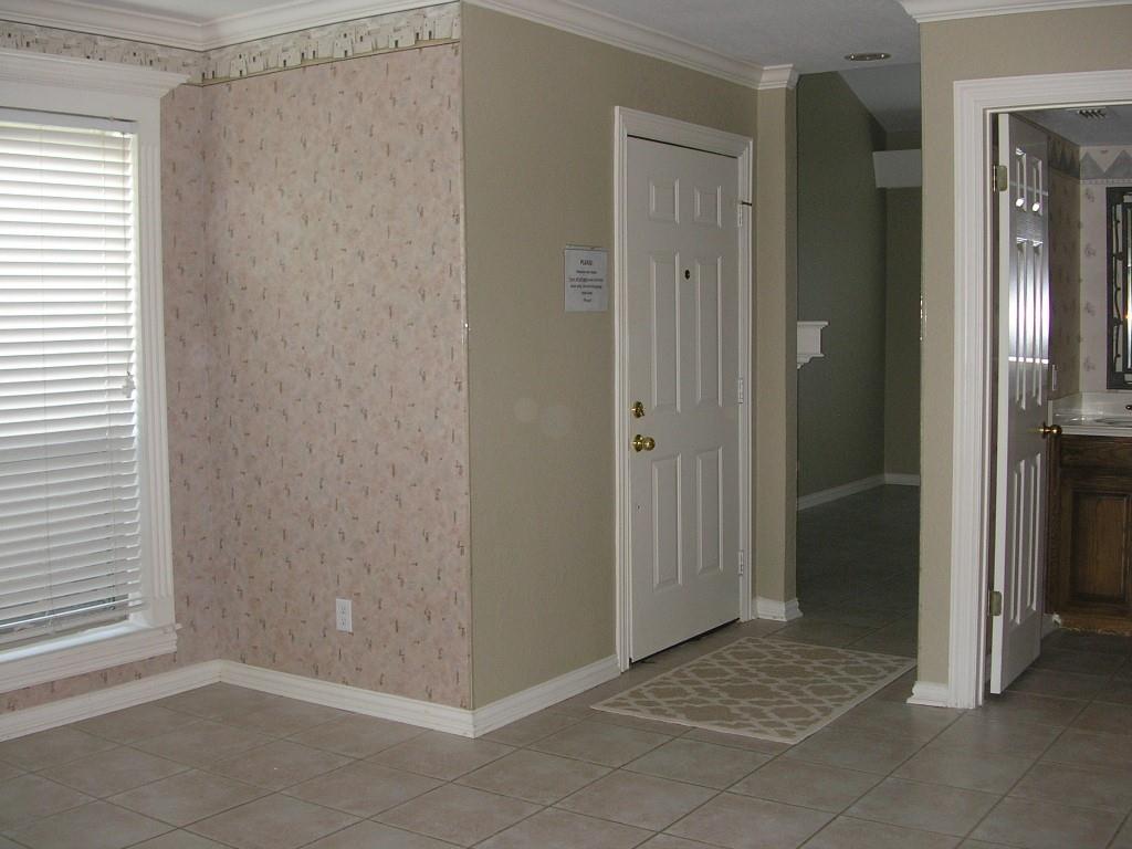 224 Wayside Court Property Photo 2