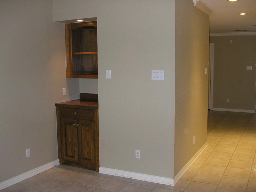224 Wayside Court Property Photo 8