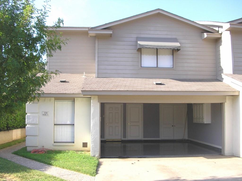 224 Wayside Court Property Photo 18