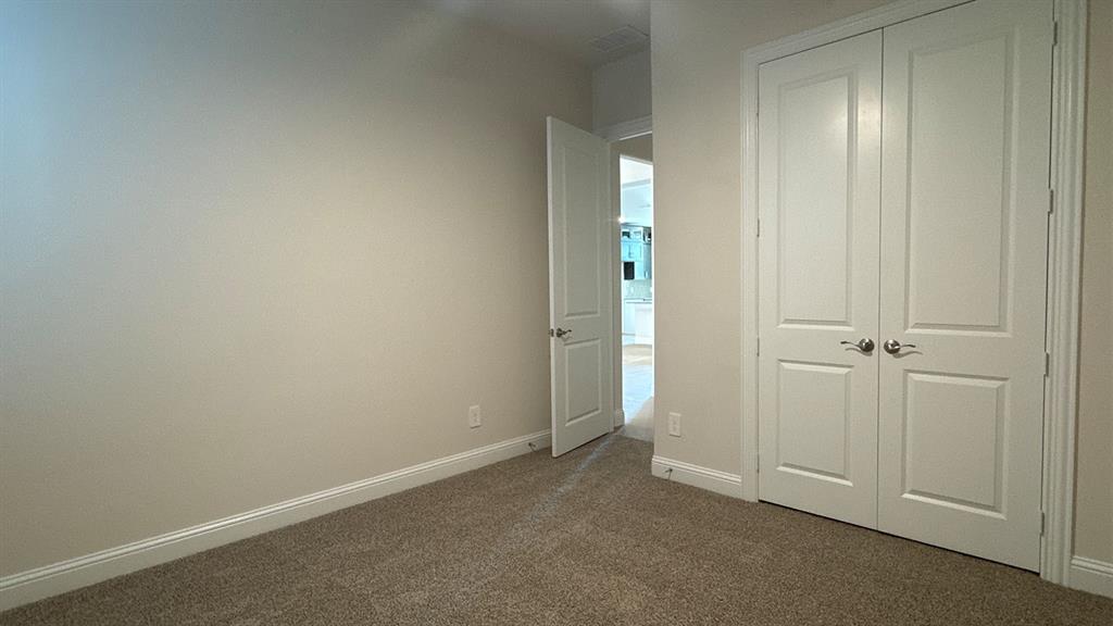 3627 Castleberry Drive Property Photo 14