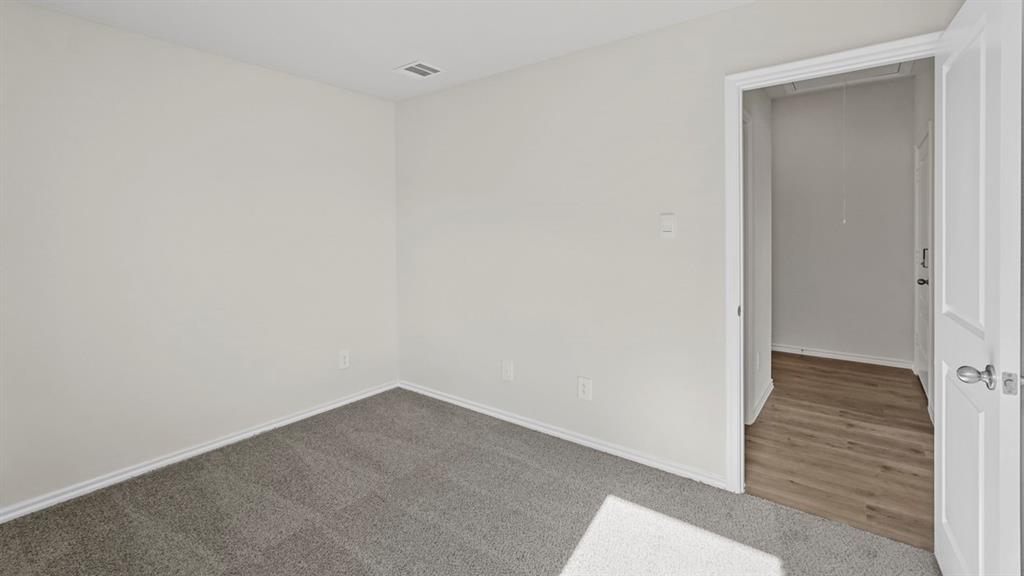 1104 Overlook Avenue Property Photo 9