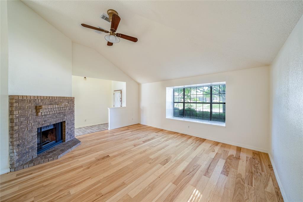 1312 Marigold Drive Property Photo 3