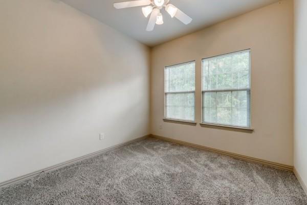 1579 Cozy Drive Property Photo 8