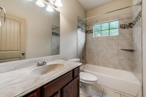 1579 Cozy Drive Property Photo 9