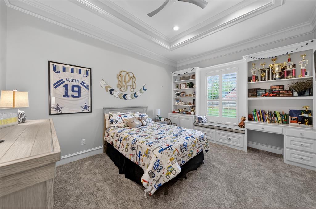 314 Hines Crossing Property Photo 11