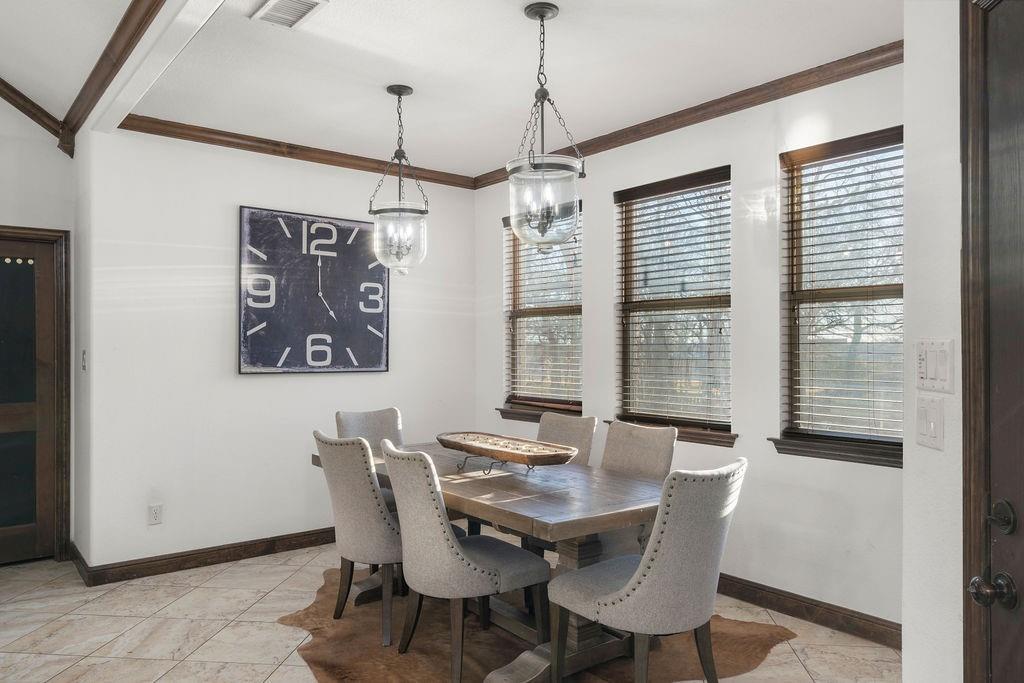 4069 S Fm 730 Property Photo 10
