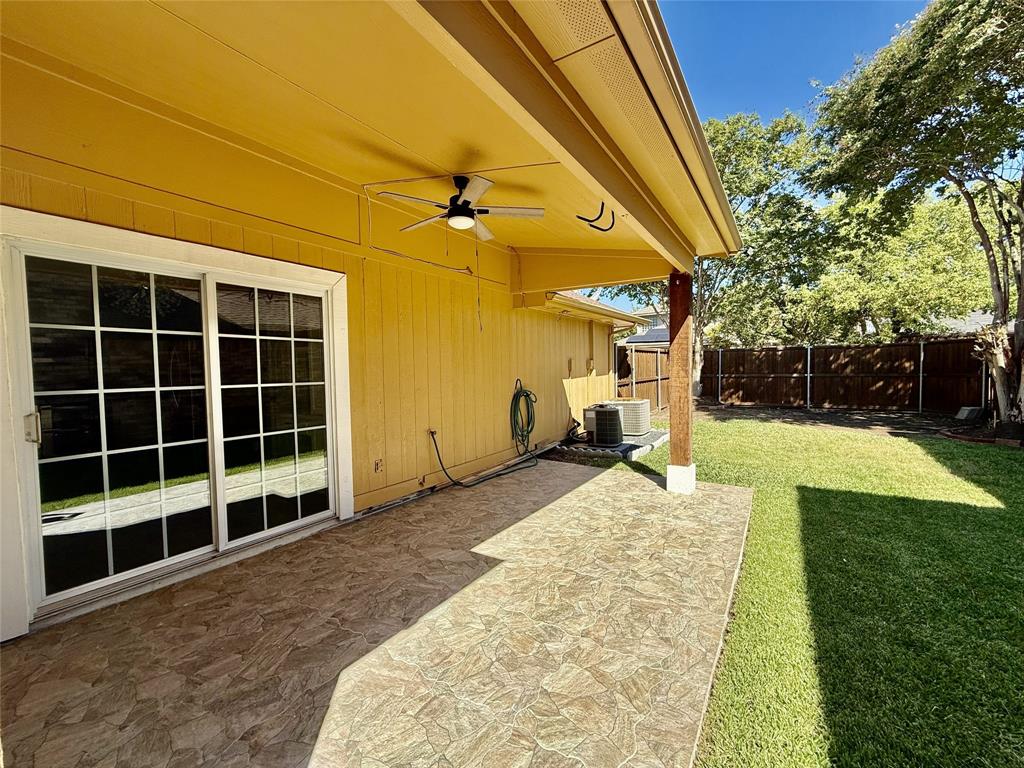 1647 Kingspoint Drive Property Photo 29