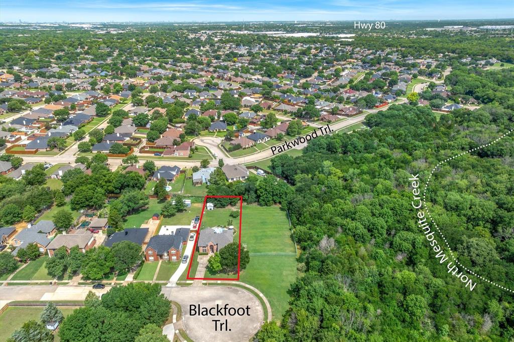2113 Blackfoot Trail Property Photo 2