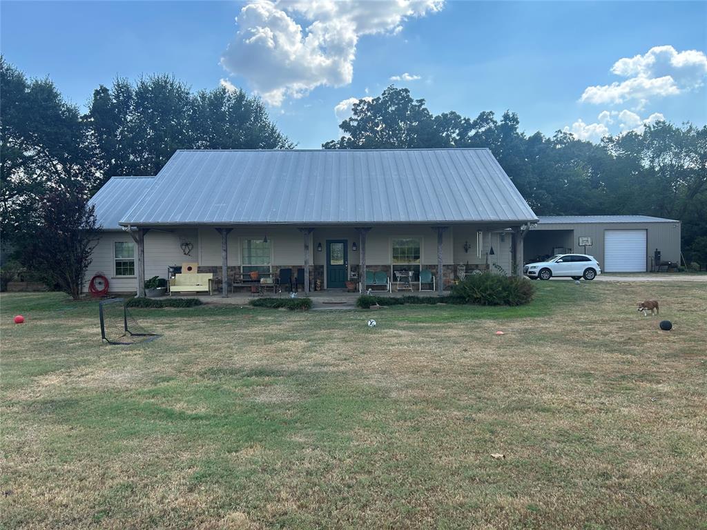 1620 Fr 3298 Property Photo 1