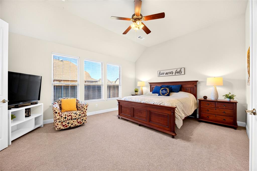 4225 Whispering Willow Way Property Photo 12