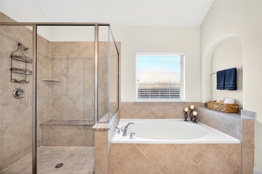4225 Whispering Willow Way Property Photo 15