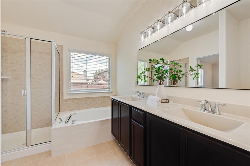 1217 Sage Drive Property Photo 17