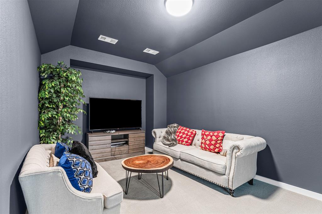 1501 Misty Pasture Way Property Photo 16