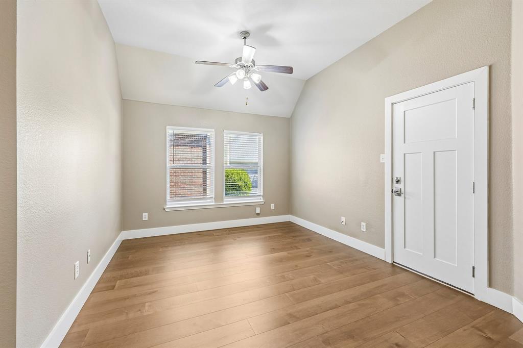 1211 Windgate Way Property Photo 22