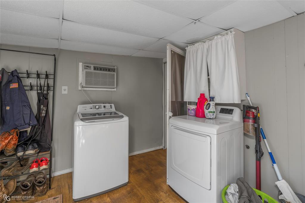 367 Leland Avenue Property Photo 21