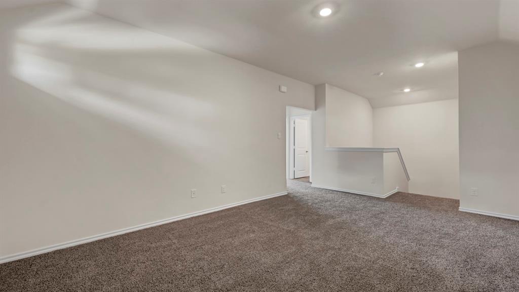 247 Whispering Pine Drive Property Photo 18