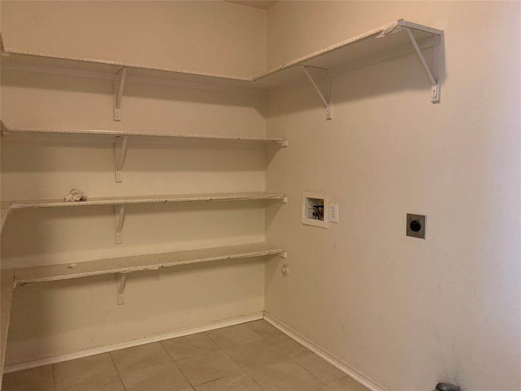 12870 Pearson Drive Property Photo 10