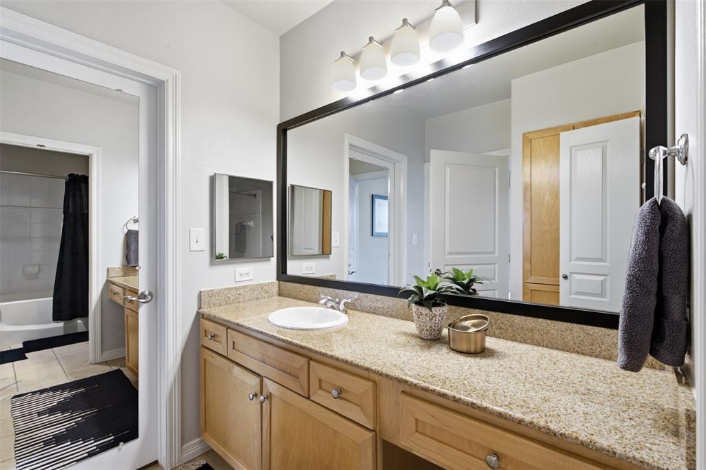 330 Las Colinas Boulevard 1216 Property Photo 11