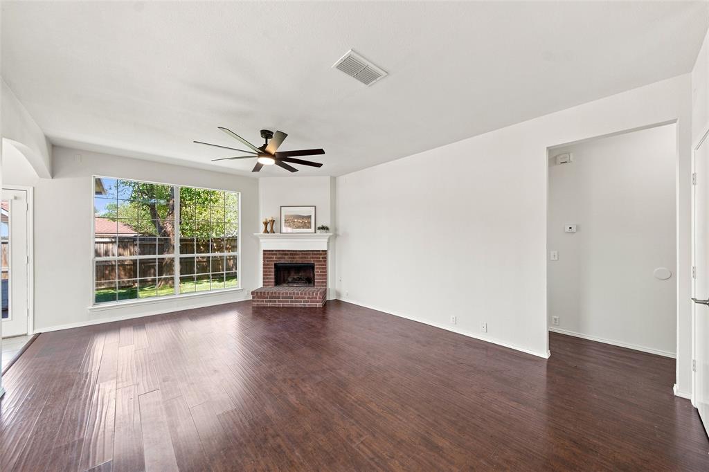 337 Bluewood Lane Property Photo 11