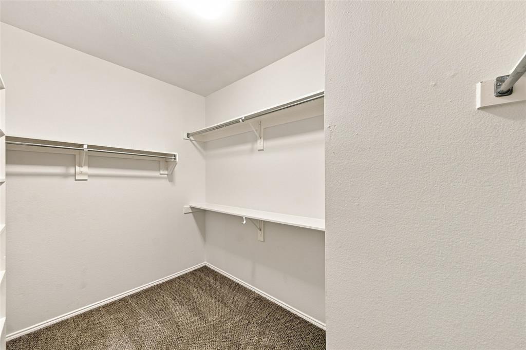 337 Bluewood Lane Property Photo 19