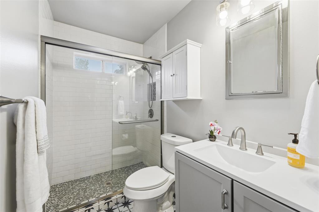 2819 Alden Avenue Property Photo 22