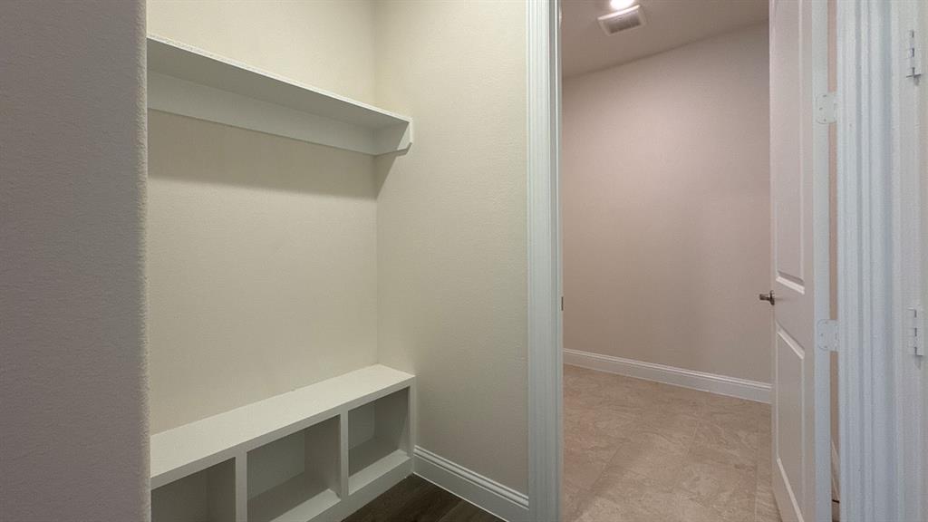 3623 Castleberry Drive Property Photo 6