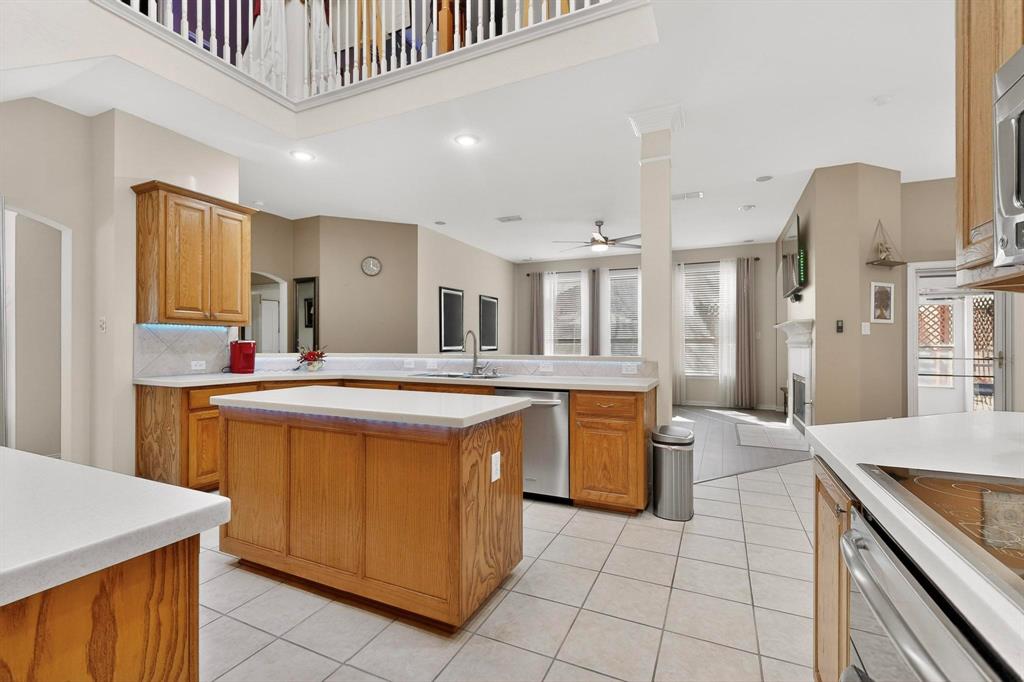 6869 Cape Cod Drive Property Photo 9