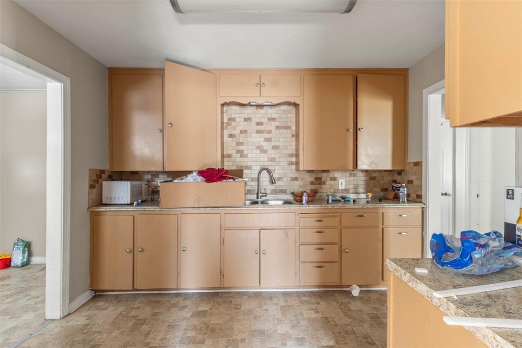 1301 E Ramsey Avenue Property Photo 6