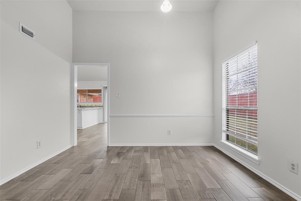 1323 Rivercrest Boulevard Property Photo 7