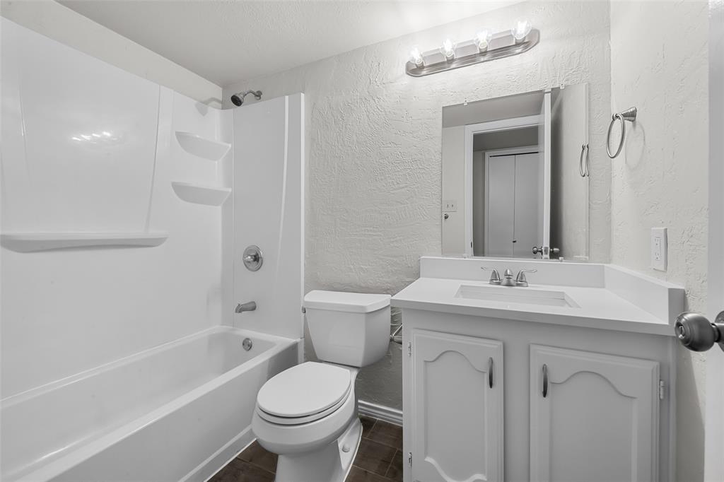 1323 Rivercrest Boulevard Property Photo 15