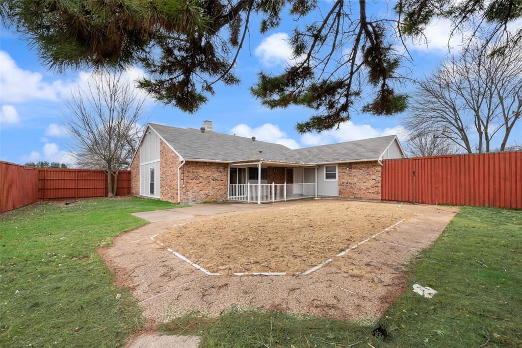 1323 Rivercrest Boulevard Property Photo 18