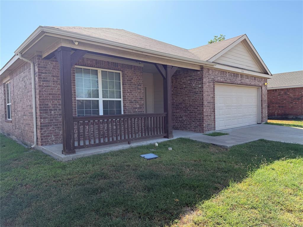 3014 Melrose Drive Property Photo 3