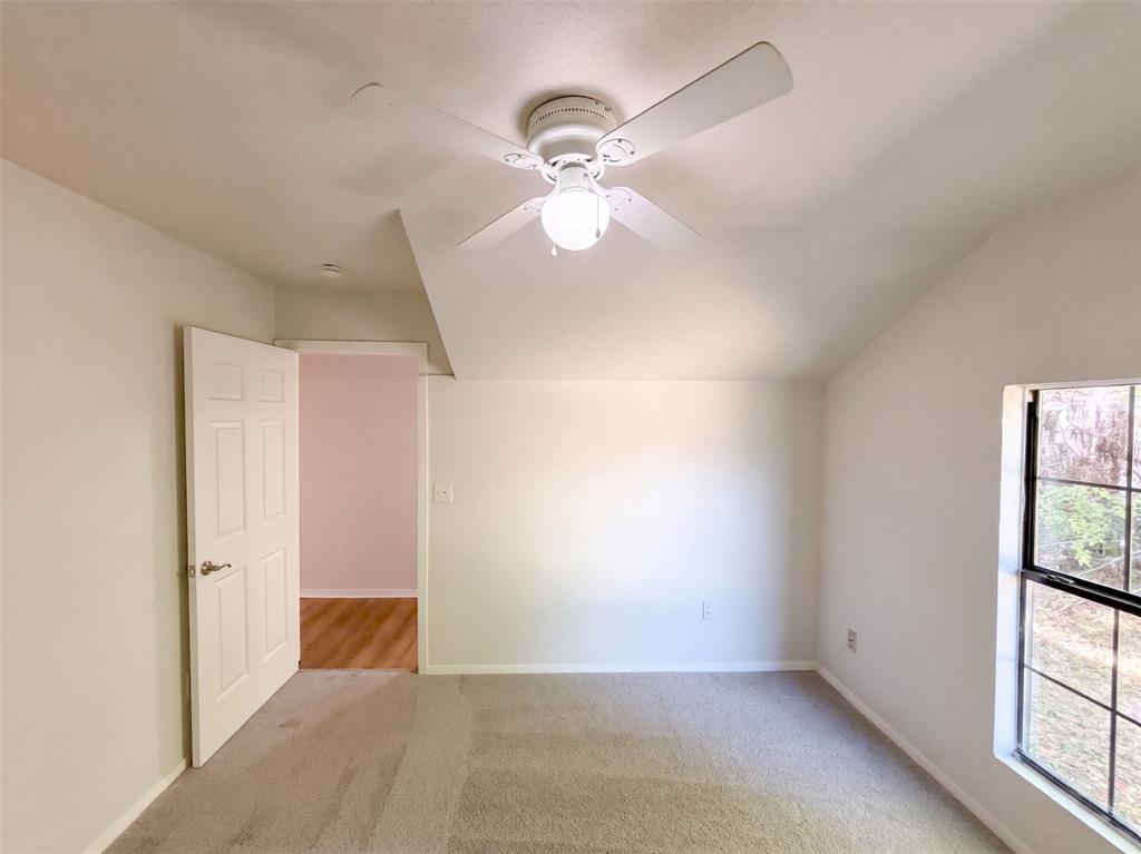1418 Moss Street Property Photo 4