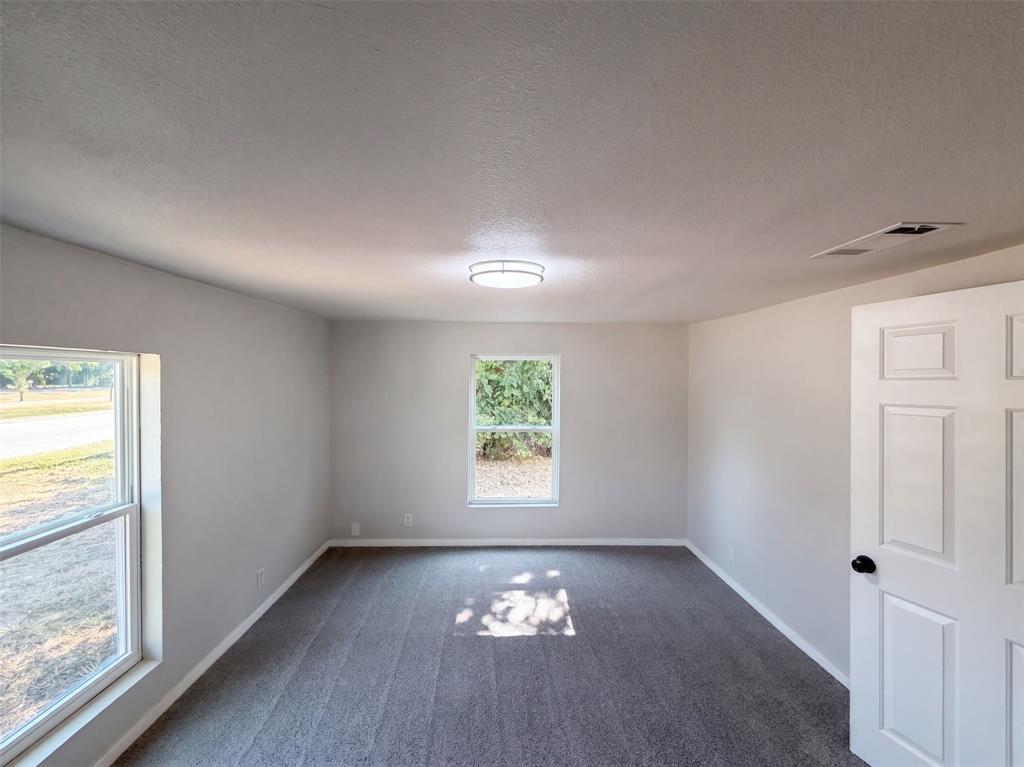 1418 Moss Street Property Photo 7