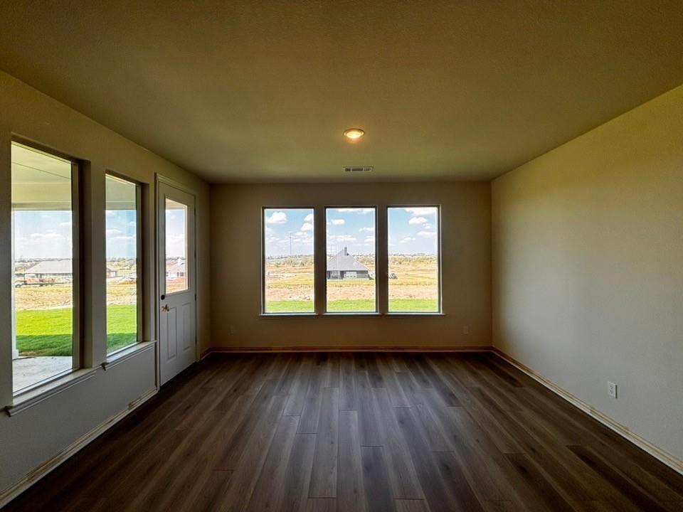 164 Hillview Trail Property Photo 6